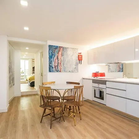 Flh Portuguese Soul Flat With Terrace * Lisbon
