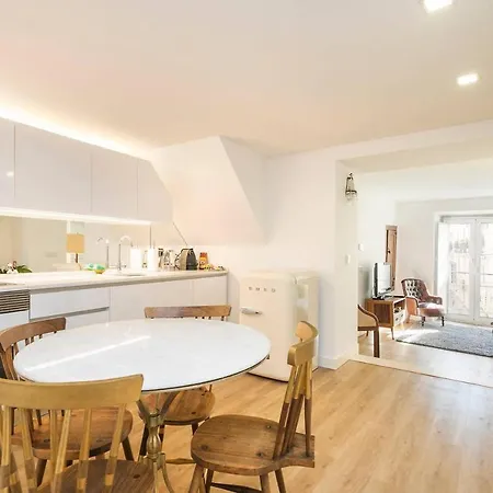 Appartamento Flh Portuguese Soul Flat With Terrace Lisbona